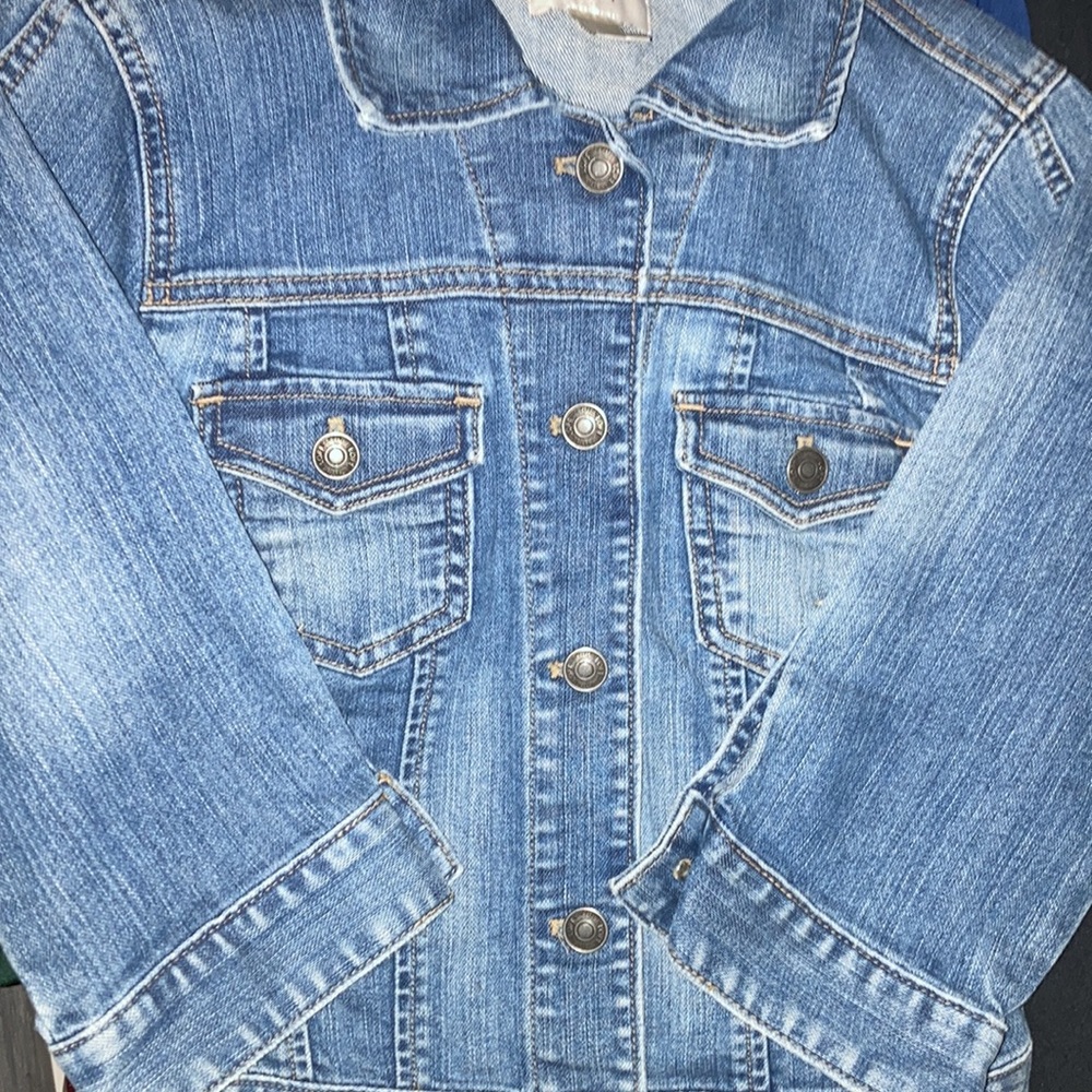🍄CROPPED DENIM JACKET LOFT 🍄 - Picture 9 of 10